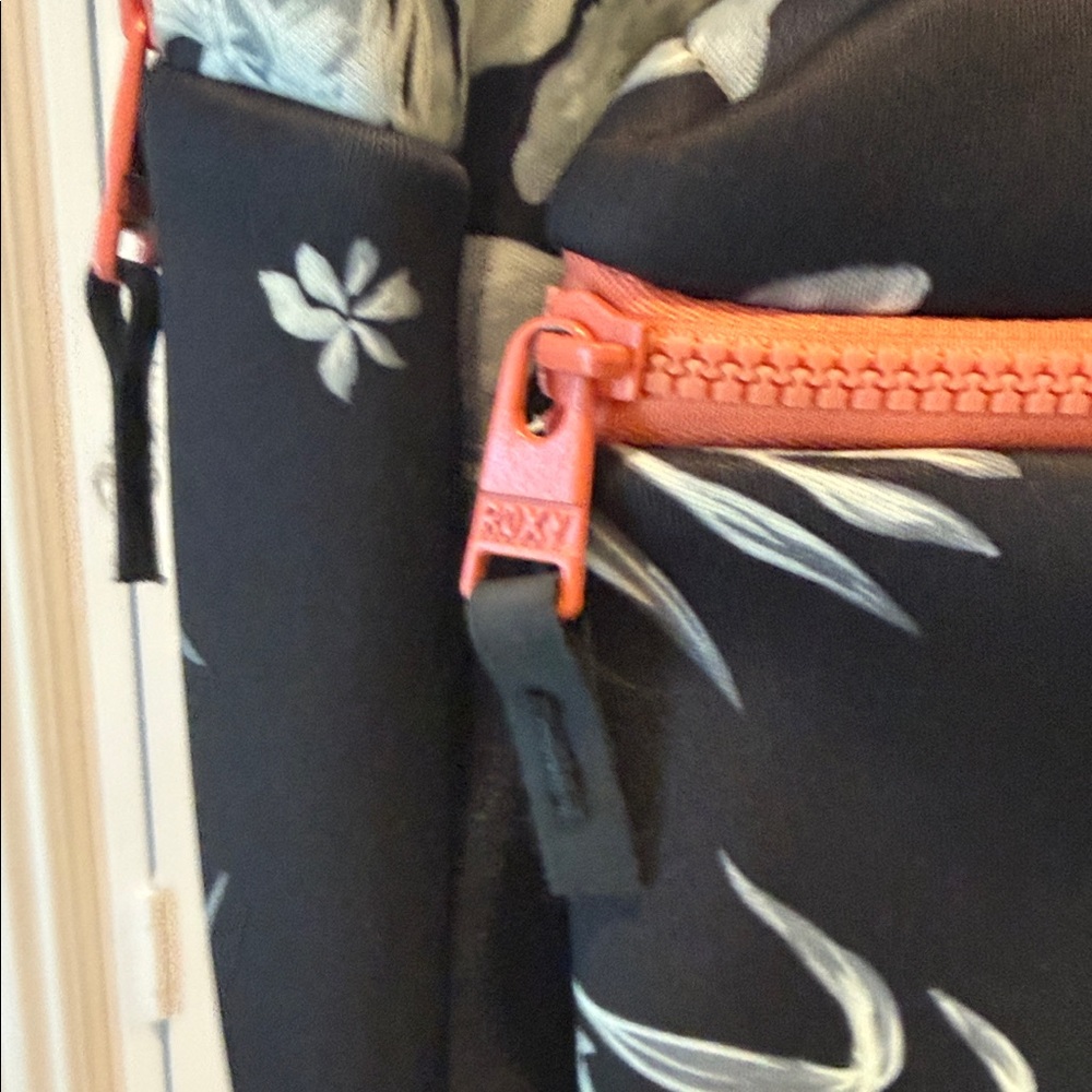 Roxy Black and White Floral Backpack - Picture 3 of 11